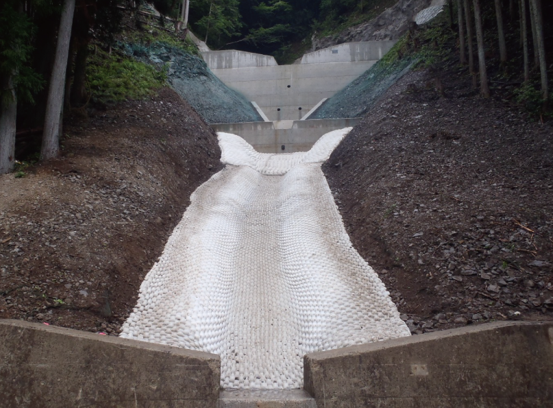 株式会社愛濃技建 郡治第0213号予防治山工事 中上